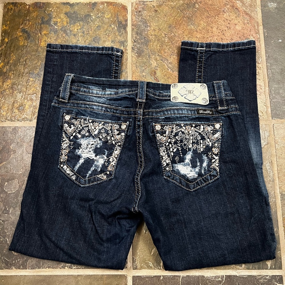 Miss Me Mid Rise Curvy Crop Size 27